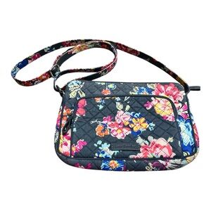 Vera Bradley Pretty Posies Quilted Crossbody Bag Organizer  Purse